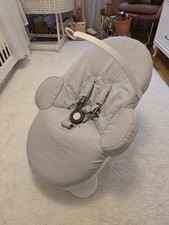 NEU OVP - Stokke Steps Babywippe White/Deep Grey (Baby Bouncer)