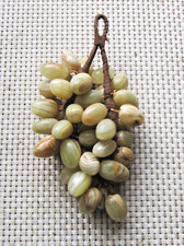 Große Weintrauben Rebe aus