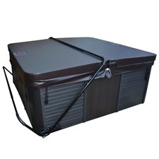 CANADIAN SPA CO. Hot Tub