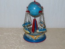 Blechspielzeug Weltkugel mit