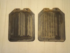 Lada Niva 2x Schmutzfänger hinten Spritzlappen 2121-8404312