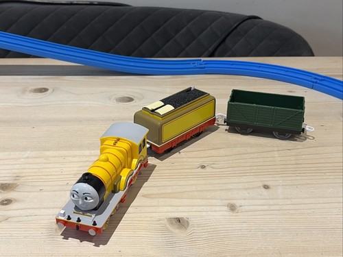 Thomas trackmaster molly - thomas,