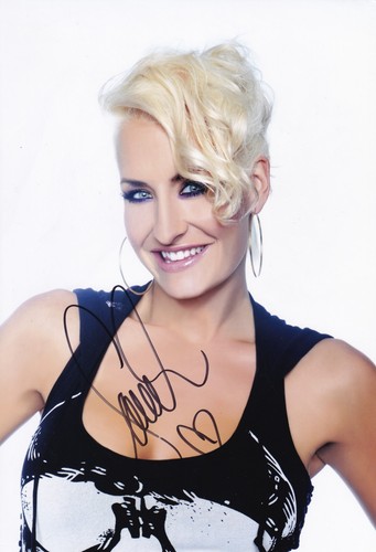 Autogramm sarah connor 20 - sarah,