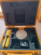 Trimble GNSS R8-2 + TSC2 with