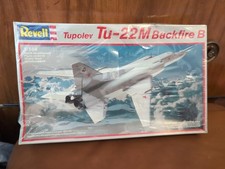 L274 Revell Model Kit 4042 -
