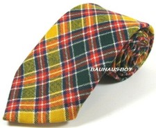 HALSKRAWATTE MODERN JACOBITE