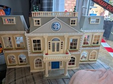 Sylvanian Families Grand Hotel - plus Zubehör & Möbel