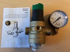 Honeywell Druckminderer Braukmann D06F mit Manometer DVGW 3/4