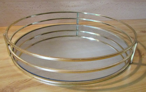 Elegantes spiegeltablett mit - elegantes,