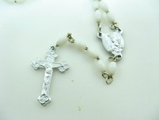 Rosenkranz - weiss - Länge ca. 34 cm - Buntmetall (R60)