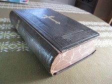 Alte antike Bibel, Heilige