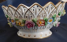 Dresdner Porzellan N mit Krone Durchbruchschale plastische Blüten handgearbeitet