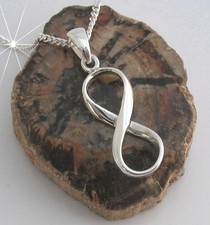 Liegende acht Anhänger mit