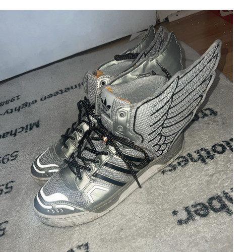 Jeremy scott wings 0 - jeremy,