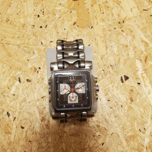 Oakley minute machine archive - minute,