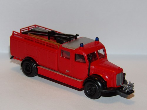 Brekina mercedes metz - brekina, 1:87
