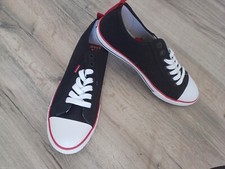 top NEU schwarz-weiß-rote Levi's Sneaker Gr. 44 Schnürer Chucks sportlich Canvas