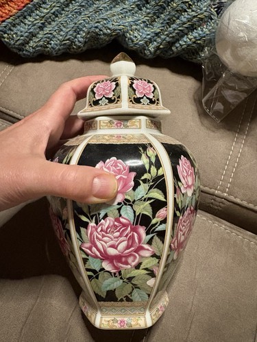 Porzellan vase made japan - made, in