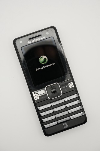 Sony ericsson k770i - sony,