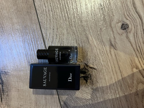 Dior sauvage eau de - eau,