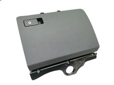 VW Passat 3C Handschuhfach
