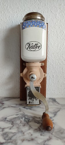 Alte porzelan kaffeemühle - alte,