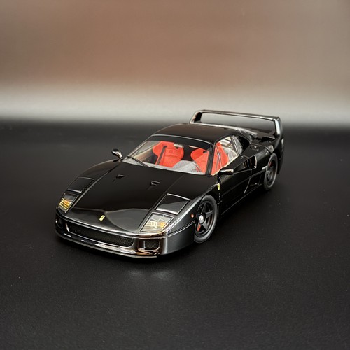 Ferrari f40 schwarz - ferrari,
