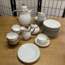 Müller und Selb Kaffeeservice Goldrand 8 Personen ausgefallen