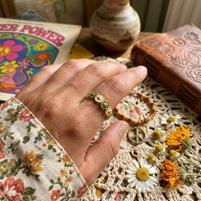 Retro Daisy Ring Gold