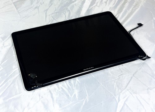 Original apple macbook pro - original,