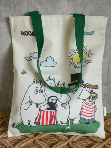 Moomin watsons large canvas - moomin,