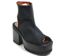 111 Stiefelette Plateau Tower