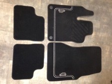 14926 Fußmattensatz RENAULT Twingo III (BCM) 8201476011 Teppich Fußmatte 