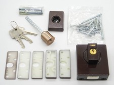 Abus Tür Zusatzschloss Türschloss Schloss Innen & Aussen Zylinder - 8025 Braun