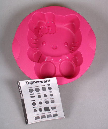 Tupperware hello kitty - hello,