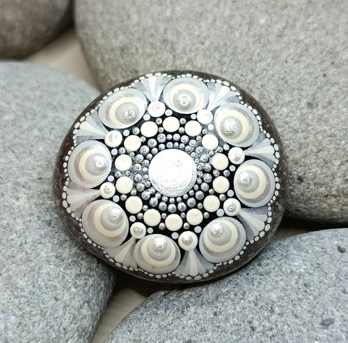 Mandala stein weiß - stein,, grau