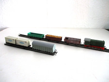 DDR TT Lokomotive mit Waggons