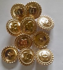 Set mit 13 Chanel Knöpfen, 21