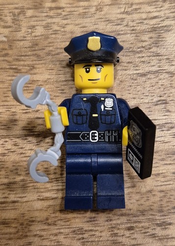 Lego minifigur polizist 71000 - lego,
