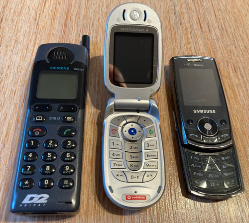 Konvolut alte mobiltelefone - konvolut,