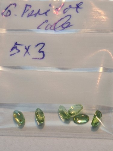 Einzelner echter peridot - einzelner,