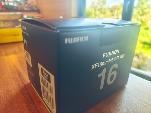 Fujinon 16mm r wr - 16mm, f2.8