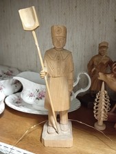 Alter Bergmann Handgeschnitzt