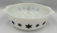 Vintage Pyrex Gaiety Schneeflocke klein 18 cm Auflaufform Geschirr schwarz weiß