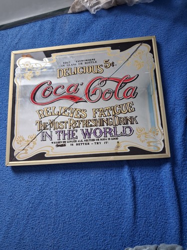 Coca cola spiegelbild - coca`cola, mit