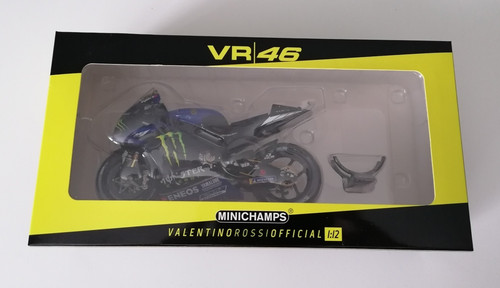 Minichamps rossi yamaha - rossi,