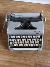Kofferschreibmaschine Olympia
