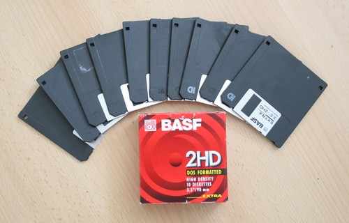 Packung mit disketten - mit,