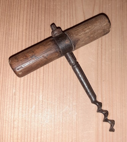 Antiker korkenzieher mit - korkenzieher,