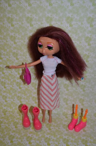 Mattel scene barbie bratz - /,